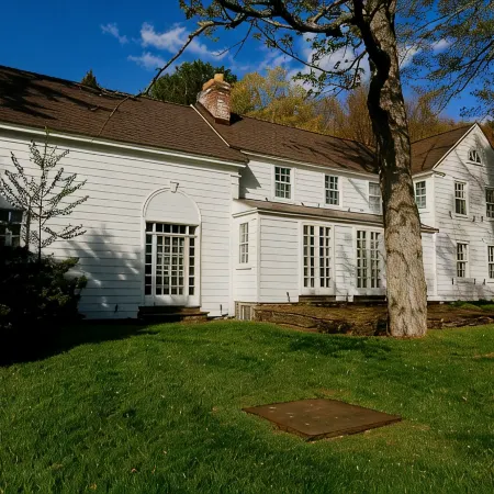 Destination, Overlooking Cooperstown, Large Grounds, 6.2 miles from Dreams Park.