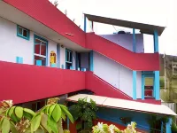 Hostal Alcazaba โรงแรมใน