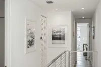 Modern Haven  5B 4B with Heated  Pool