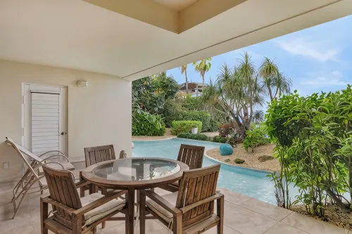 Coral Gardens: Beautiful Oceanfront Beach-Level, 2-Bedroom Condo Grace Bay Beach - 4-Star