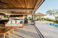 Casa Montaña - Majestic Ocean Views at Dominical Hills
