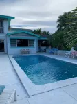 Open 3 BR 2 Bath Home with Private Pool, Wi-Fi, 5 Minutes to Cable Beach - Private Pools