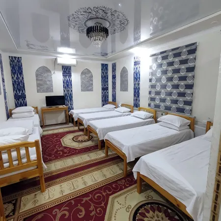 Oybek Hotel