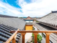 Gyeongju Nuribom Hanok Stay Отели рядом с достопримечательностью «Комплекс Сансонджан»