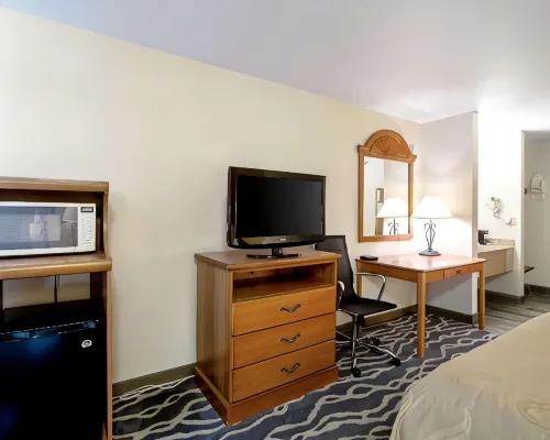 Quality Inn Huron Các khách sạn ở Huron