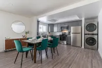 Exceptional DT Alhambra Condo  3Br/2BA with King Size Bed +EV Charger
