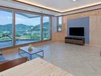Island Pension on Geojedo Island Hotels near Maengjongjuk Theme Park