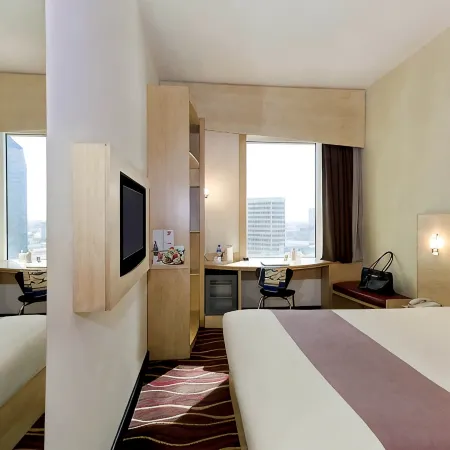 Ibis Sharq