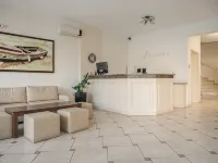 Konstantinos Hotel & Apartments I Hotels in Ellomeno