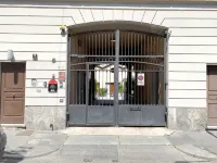 Easy Milano - Rooms and Apartments Navigli Hotels near I Navigli