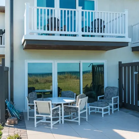 Licensed Totally Remodeled (2020Oceanfront Townhome with ocean views