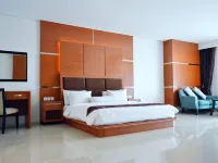 Grand Daira Hotel Palembang Hotels near Pasar Cinde