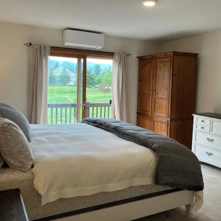 Family Paradise: White Mountains Summer Retreat