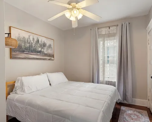 Cozy Dog-Friendly Boho Duplex Hoteles en Lakewood