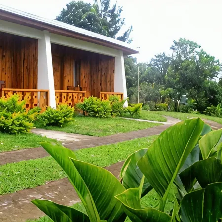 Belcruz Family Lodge