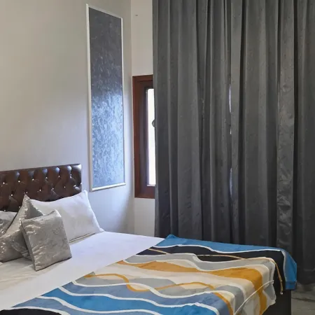 Hotel Punjabi Haandi