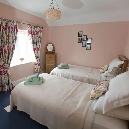 Withy Cottages