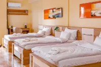 Hotel AirStar - Airport Shuttle