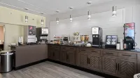 SureStay Hotel by Best Western Virginia Beach Royal Clipper - Desayuno