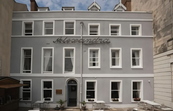 Alexandra Hotel
