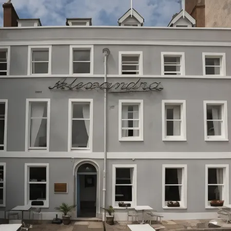 Alexandra Hotel