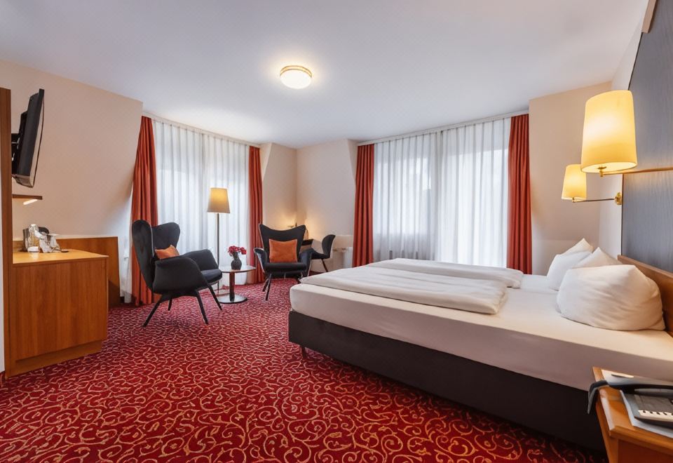 Hotel Alexa - Housity