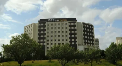 페진 테크스틸켄트 주변 호텔