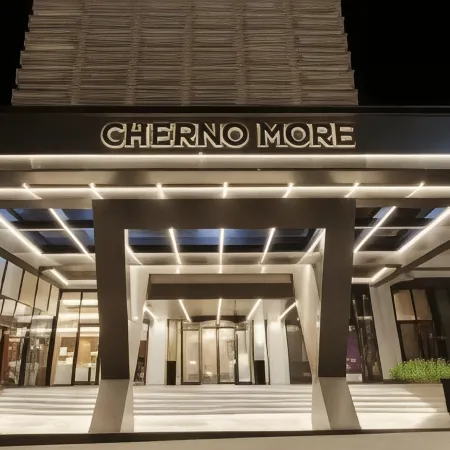 Hotel Cherno More