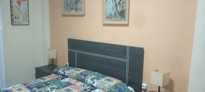 Villa 5 bedrooms  near beach with private heated pool Hotels in Velez