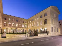 Le Grand Hôtel Dieu by SOWELL COLLECTION - 2 étoiles