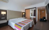 MedPlaya Hotel Alba Beach - Parkplatz