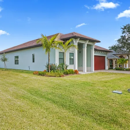 LimitedTime Special Offer New Vanderbilt Beach Home Heated Saltwater Pool & Spa