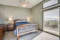 Private 2 Bedroom Mountain View Casita - Completely New in 2017 - Desert Setting - Private Pool