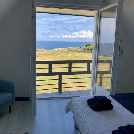 Maison vue mer côte sauvage pointe de la Torche
