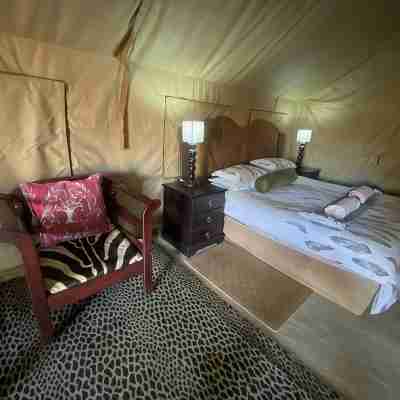 Ou Kraal Tented Lodge Rooms