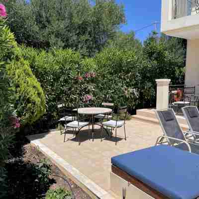 Short walk to the beach ,Four bedrooms four bathrooms sleeps 8 Hotel Exterior