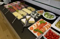City-Hotel Kurfürst Balduin - Bữa sáng