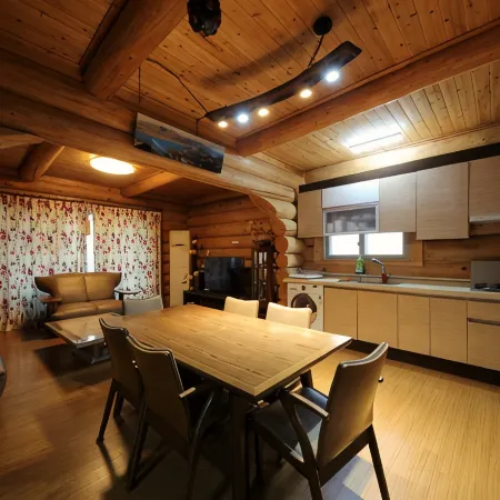 Jecheon Lake Sunrise Spa Pension