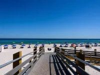LAVISH OCEAN OASIS! DIRECTLY on the GULF, POWDERED SAND - ABUNDANT AMENITIES! - Private Pools