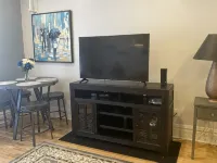 Luxury Historic Condo in Uptown Butte - Homestays