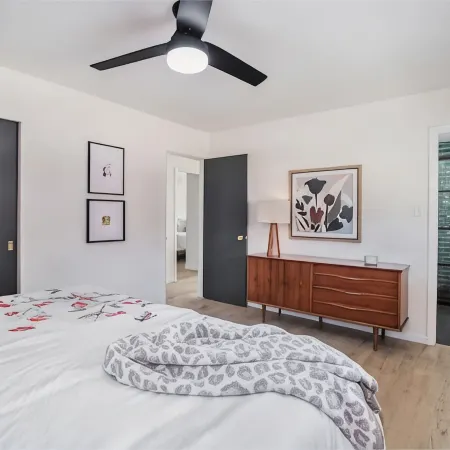 Newly remodeled ranch - less than 2 miles from Notre Dame