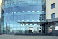 Riga Land Hotel - Pools
