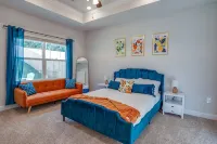 Citrus Cottage: Comfy - Hwy 10 - Peaceful Retreat - Boutique