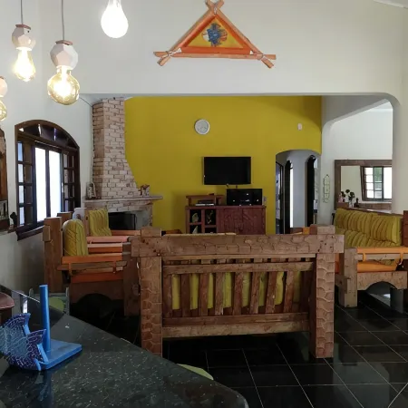 Beautiful house for 25 people, with swimming pool, feel the country air on the beach.