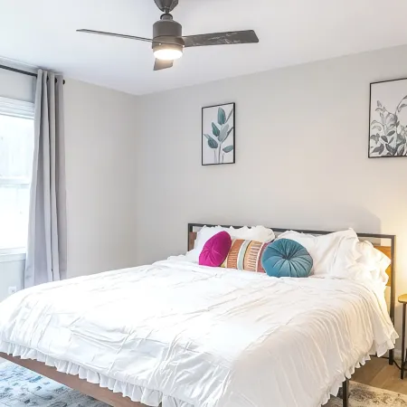 Charming 4-bedroom house with AC and WiFi in Winston-Salem