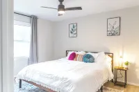 Charming 4-bedroom house with AC and WiFi in Winston-Salem