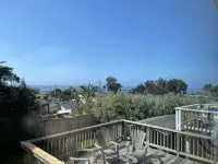 Elegant but practical retreat to maximize your enjoyment in beautiful HMB - 3-Star