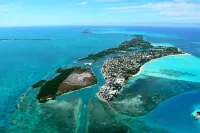 Beachfront large one bedroom studio, adjoining studio can be added to make 2/2. - Wi-Fi