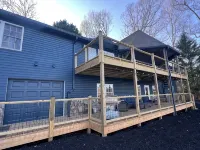 Luxury Lakefront Chatuge, 5 Beds 3 Bath, 2 Kitchens, Free WiFi, Sleeps 12 & Dock