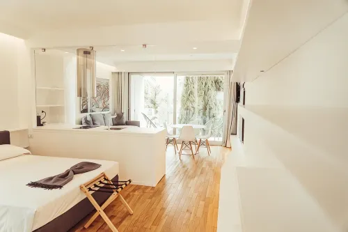 Marina Gardens Boutique&Suites - Apartments